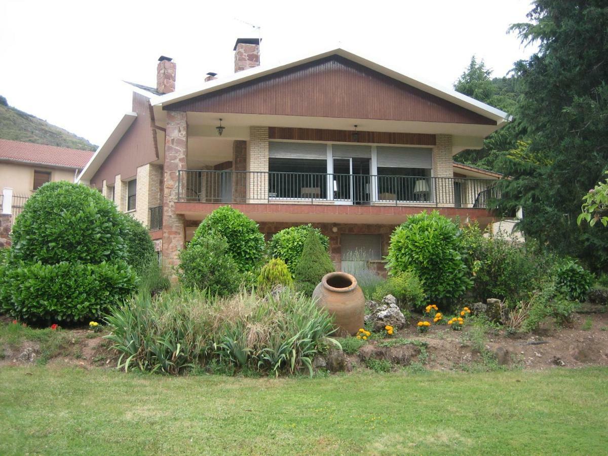 Villa Casa De Julio Marroquin Pradoluengo Exterior foto
